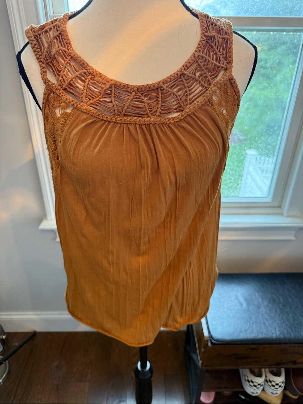 Meadow Rue by Anthropologie Crochet Yoke Sleeveless Sleeveless Top Rust Brown S